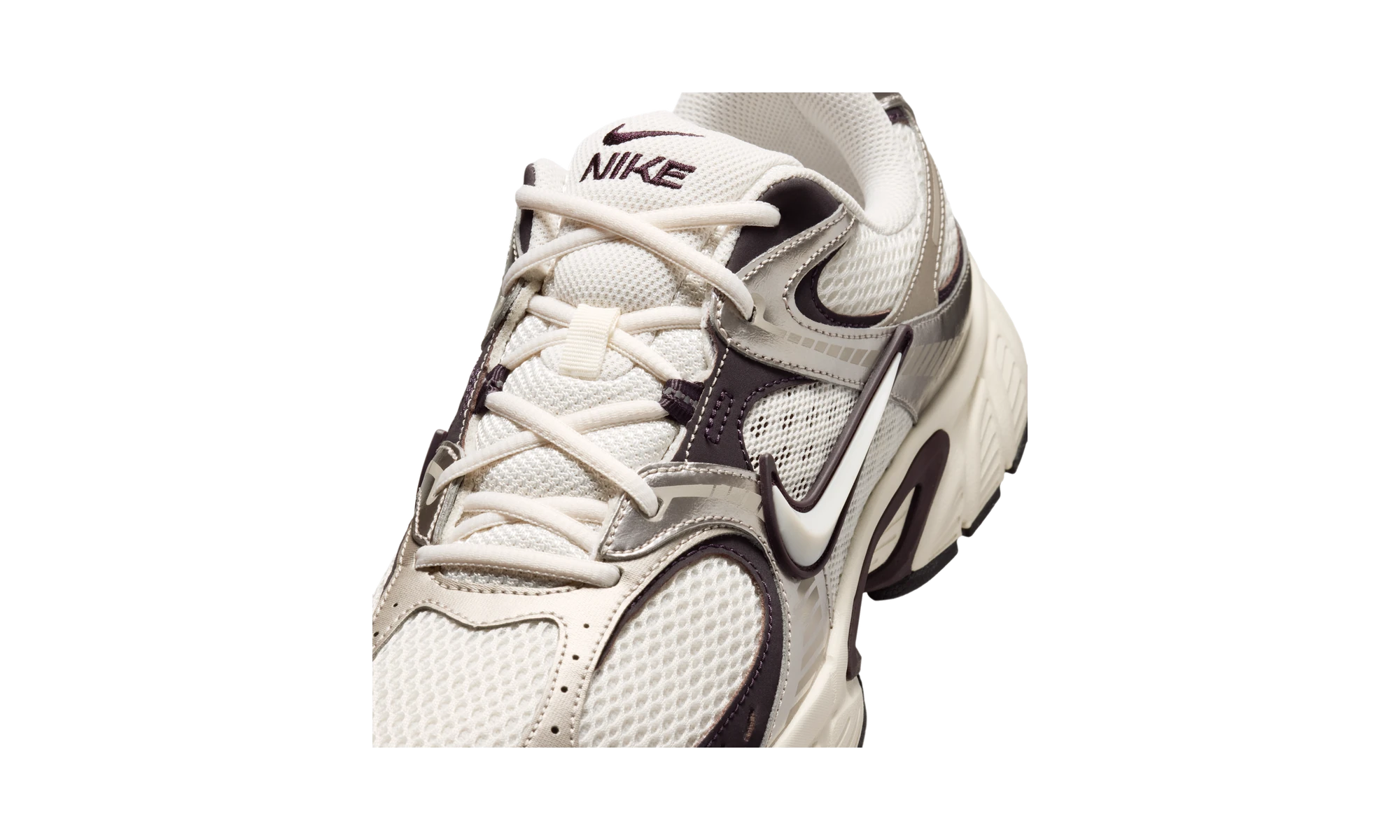 Nike V5 RNR Phantom Burgundy Ash