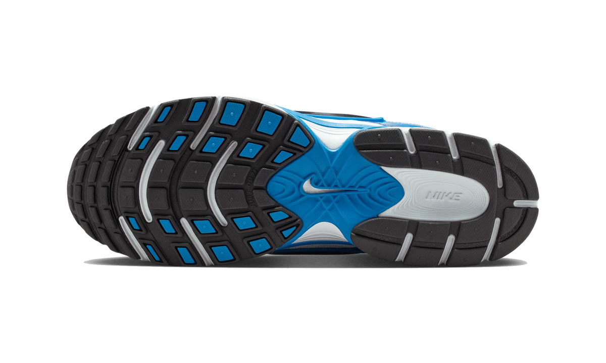 Nike V5 RNR Pure Platinum Brilliant Blue