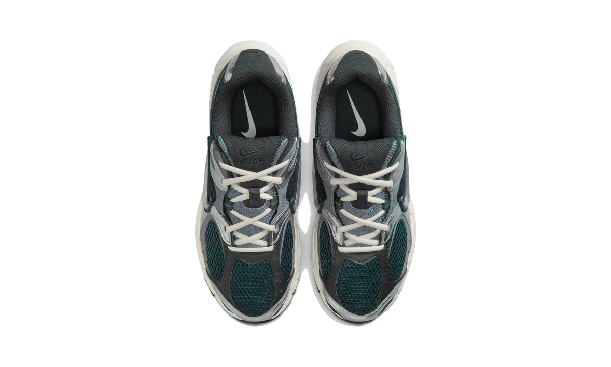 Nike V5 RNR Seaweed Metallic Silver