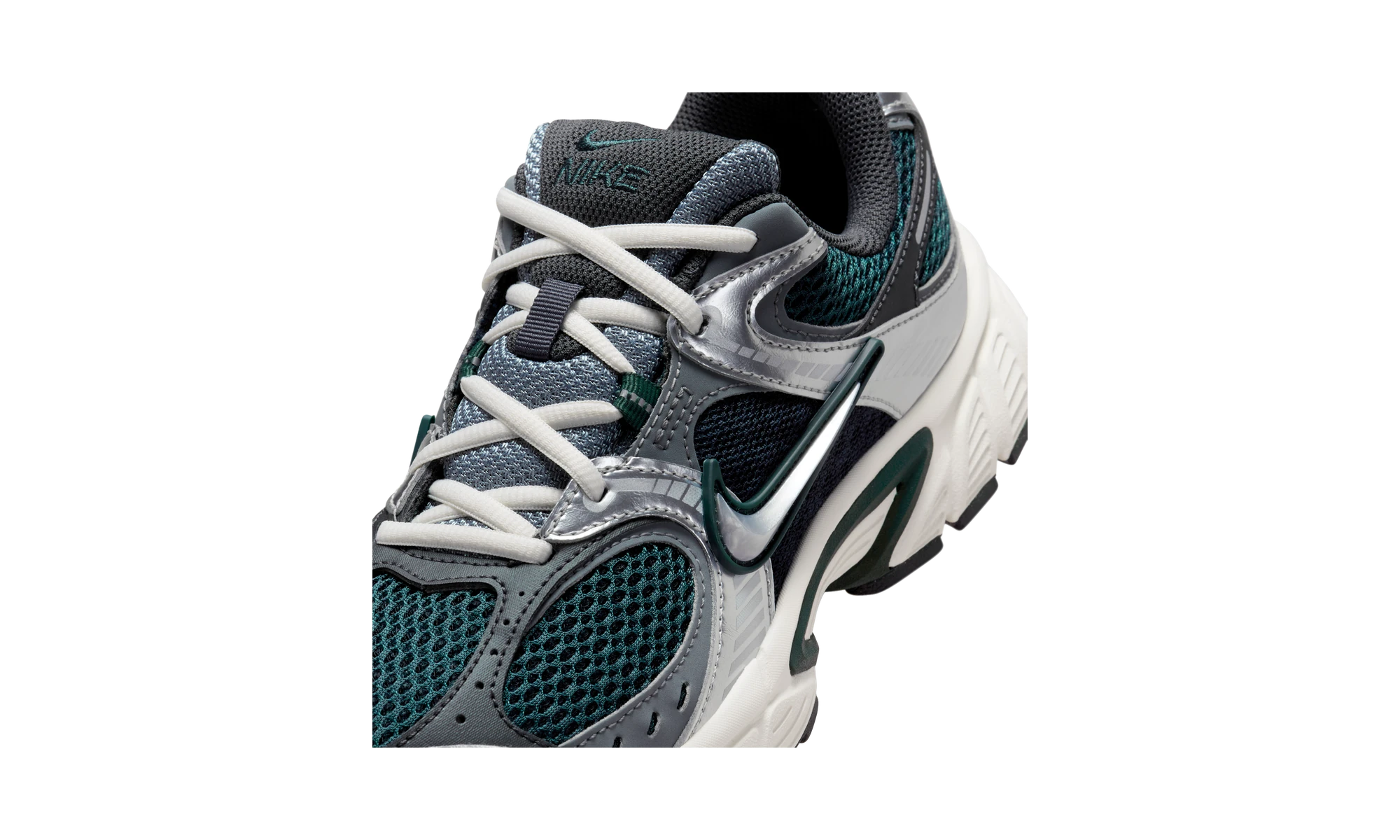 Nike V5 RNR Seaweed Metallic Silver
