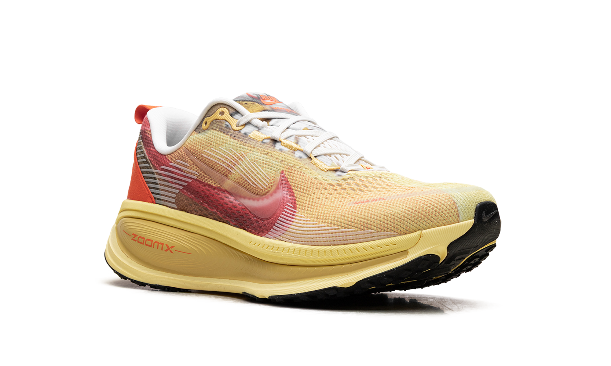 Nike Vomero 18 SE International Running Pack LD-1000