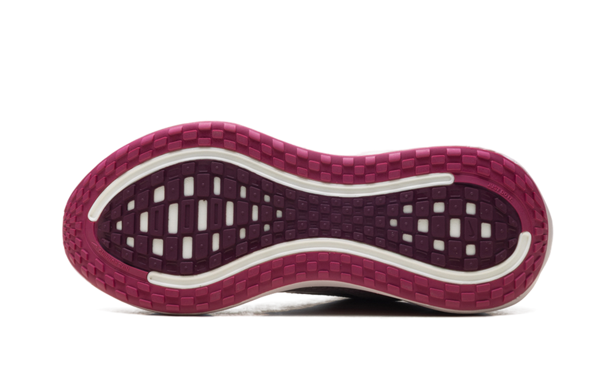 Nike Vomero Plus Silt Red Sweet Beet Bordeaux