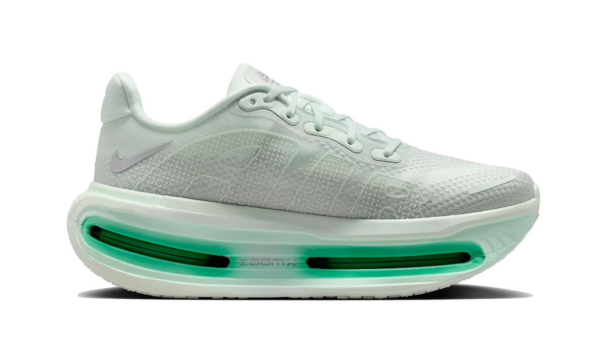 Nike Vomero Premium Barely Green