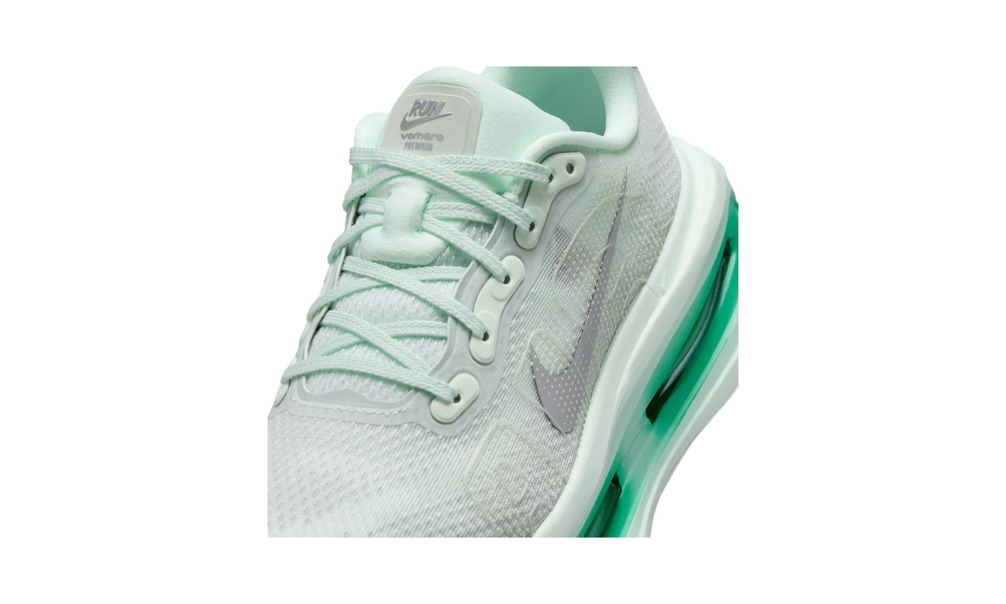 Nike Vomero Premium Barely Green