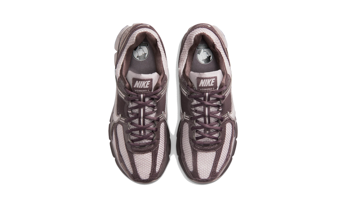Nike Zoom Vomero 5 Tattoo Particle Rose