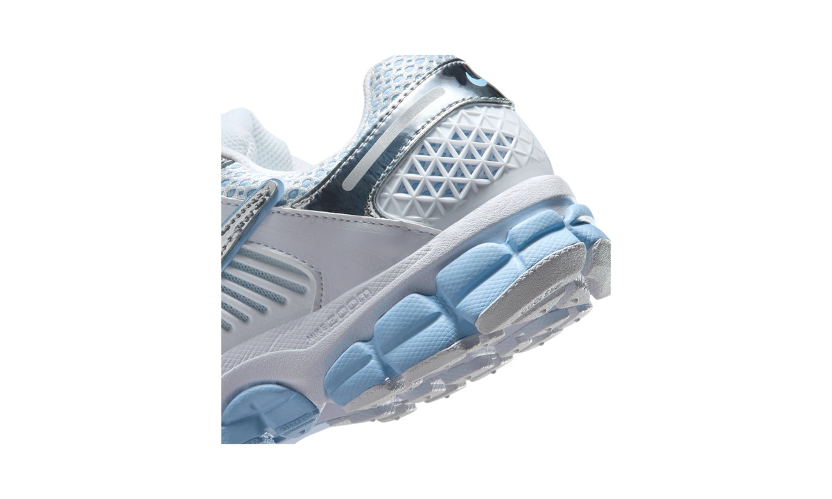 Nike Zoom Vomero 5 White Aluminum Football Grey
