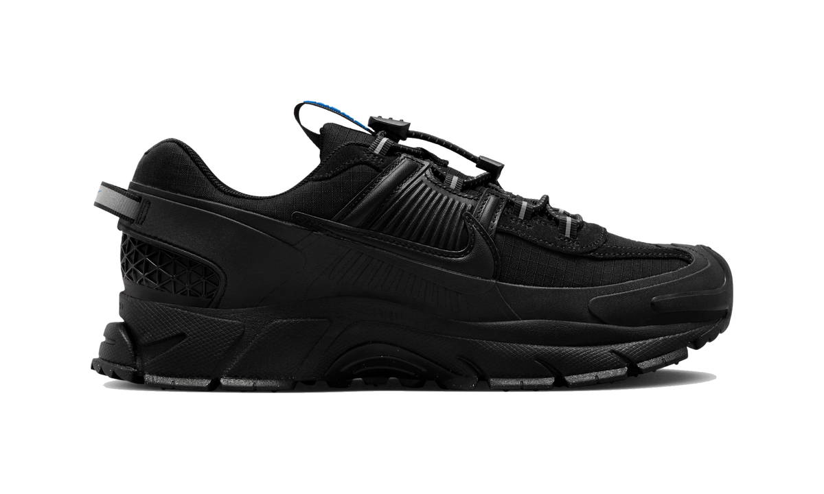Nike Zoom Vomero Roam Triple Black