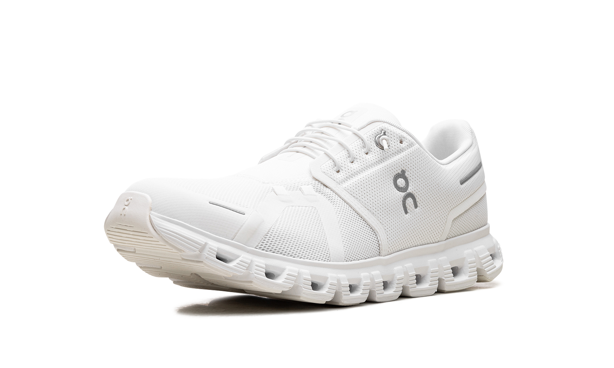 On Running Cloud 6 All White