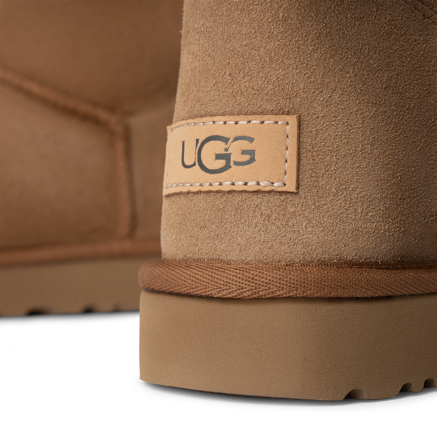 UGG Bailey Bow II Boot Chestnut, Chestnut (1016225-CHE)