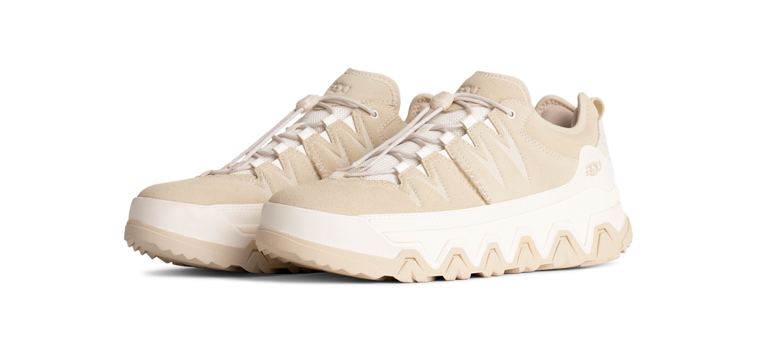 UGG CapTrail Low Light Beige, Light Beige (1158252-LHB)