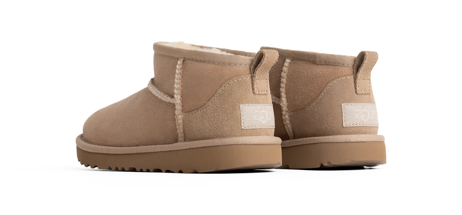 UGG Classic Ultra Mini Boot Sand (Kids) - Sneak