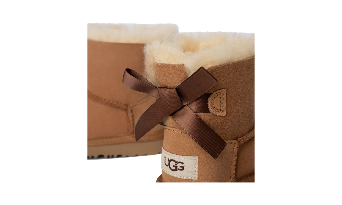 UGG Mini Bailey Bow II Boot Chestnut (Toddler)