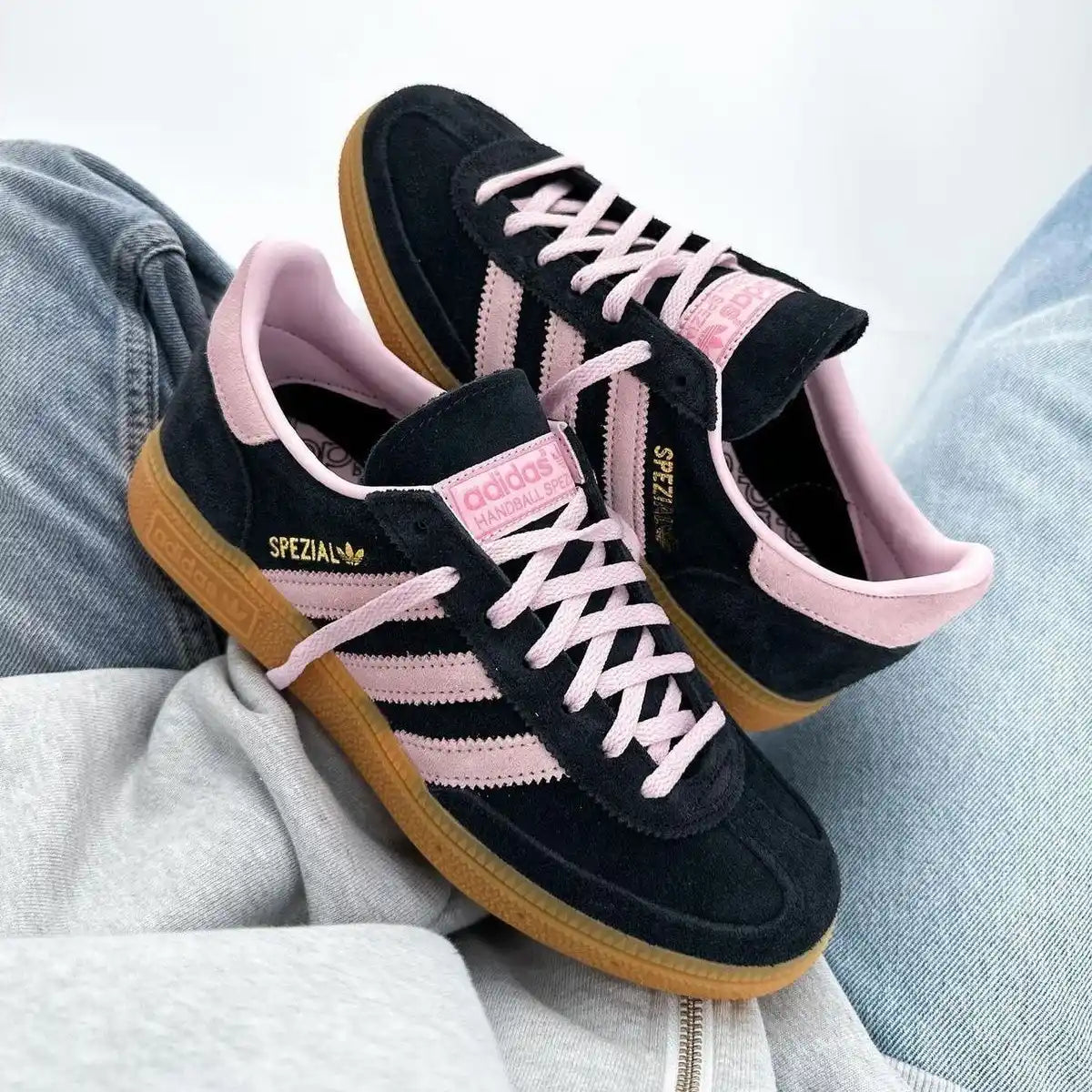 Adidas Handball Spezial Core Black Clear Pink Gum sneakers