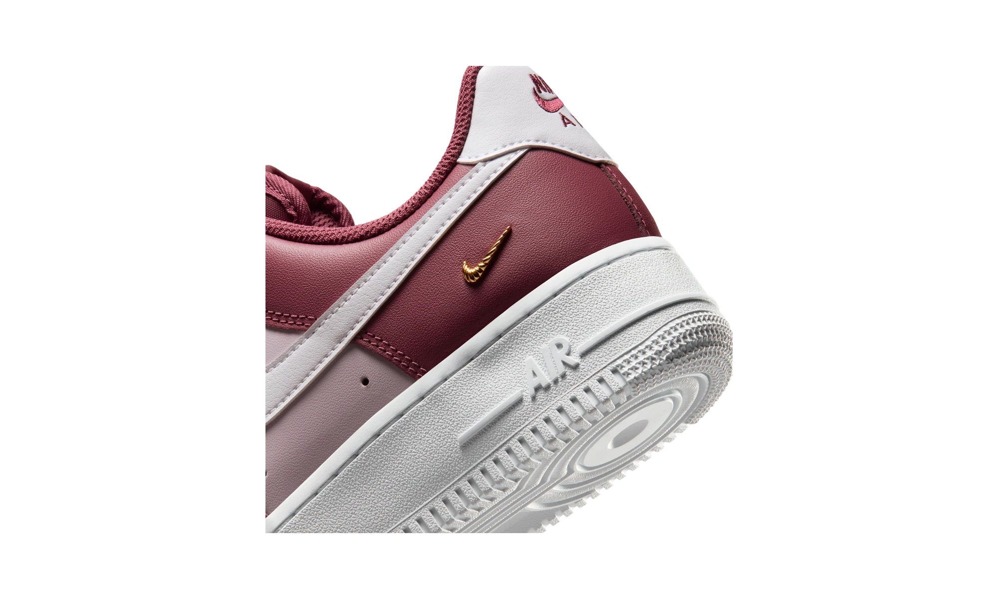 Nike Air Force 1 '07 Pink Smoke/Bleached Lilac/Metallic Gold/White