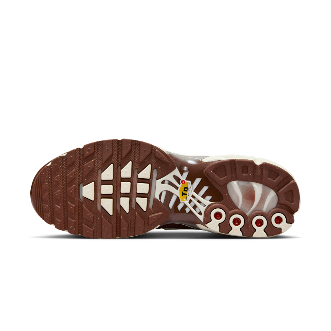 Nike Air Max Plus Light Orewood Brown Dark Pony