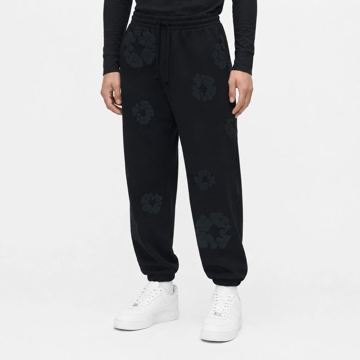 Denim Tears Cotton Wreath Sweatpants Black Monochrome