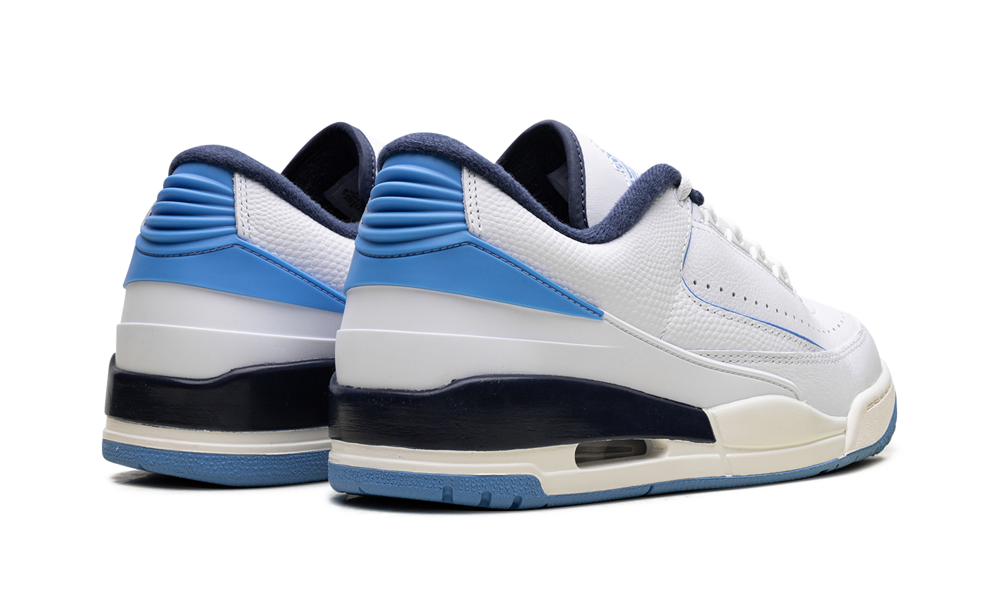 Air Jordan 2/3 UNC