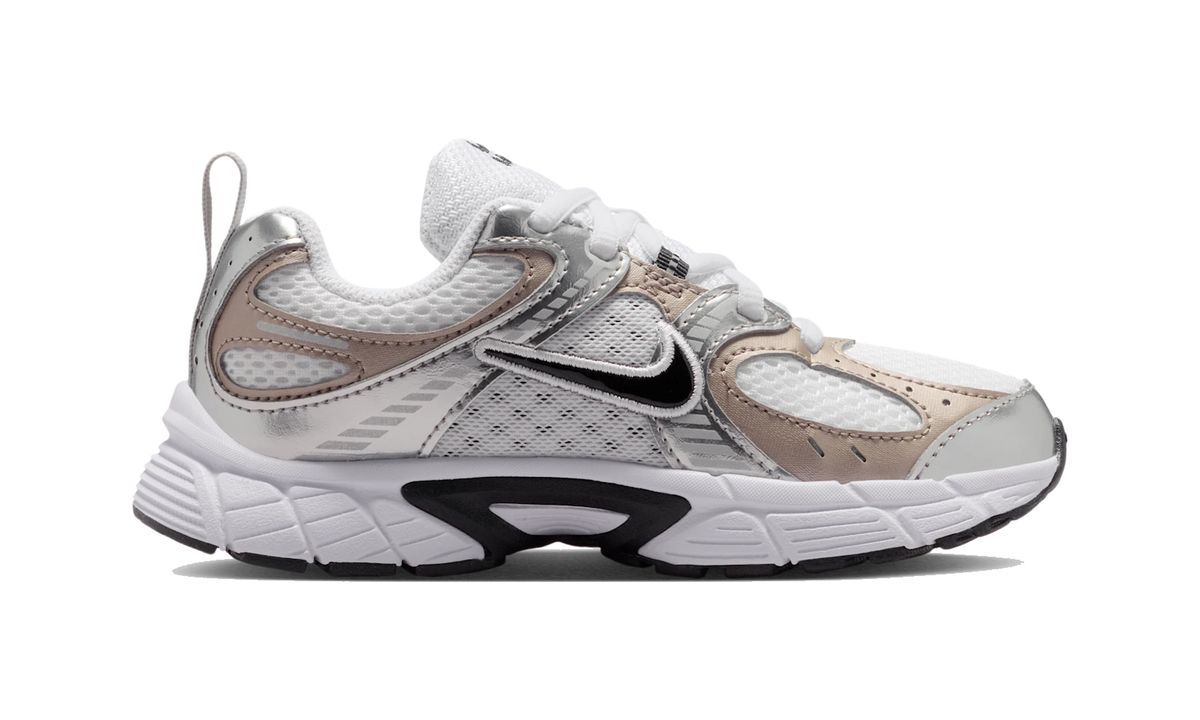 Nike V5 RNR Shoes (Classic laces) White/Vast Grey/College Grey/Black