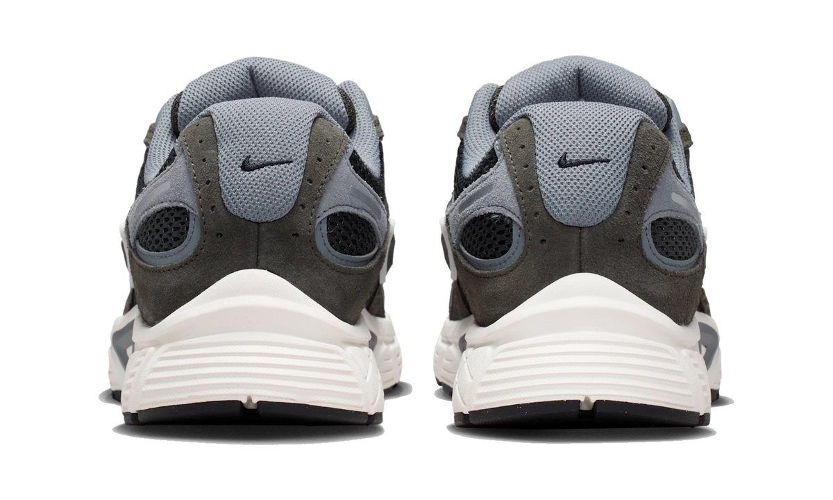 Nike V5 RNR Suede Anthracite/Cool Grey/Newsprint/Black