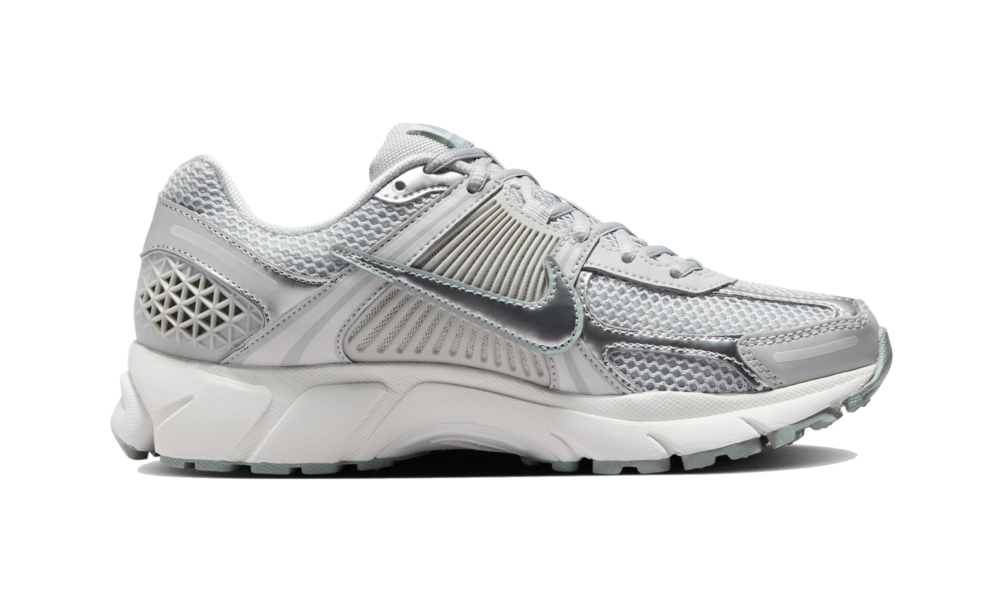 Nike Zoom Vomero 5 shoes with reflective accents Grey Fog/Off-White/Spruce Aura/Grey Fog