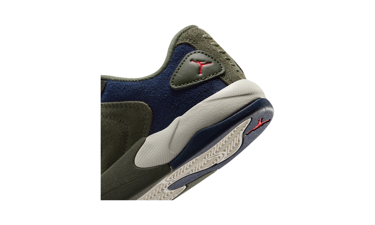 Air Jordan Session Cargo Khaki/Chile Red/Pale Ivory/Obsidian