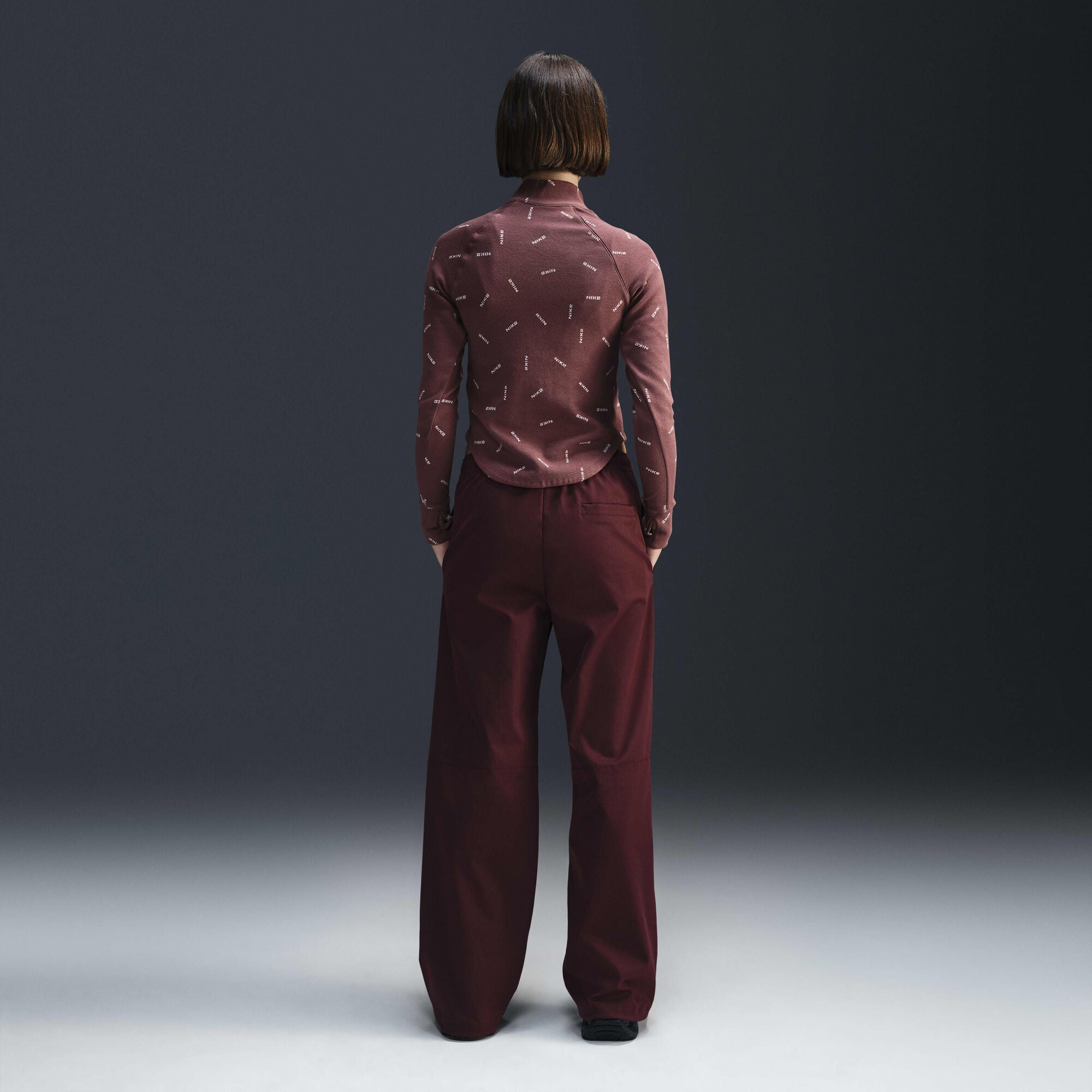 Nike Sportswear Collection Slim 1/2-Zip Long-Sleeve Logo Top Red Sepia/Light Orewood Brown/Red Sepia - Sneak
