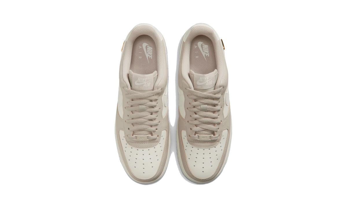 Nike Air Force 1 '07  Cream II/Metallic Gold/Sail