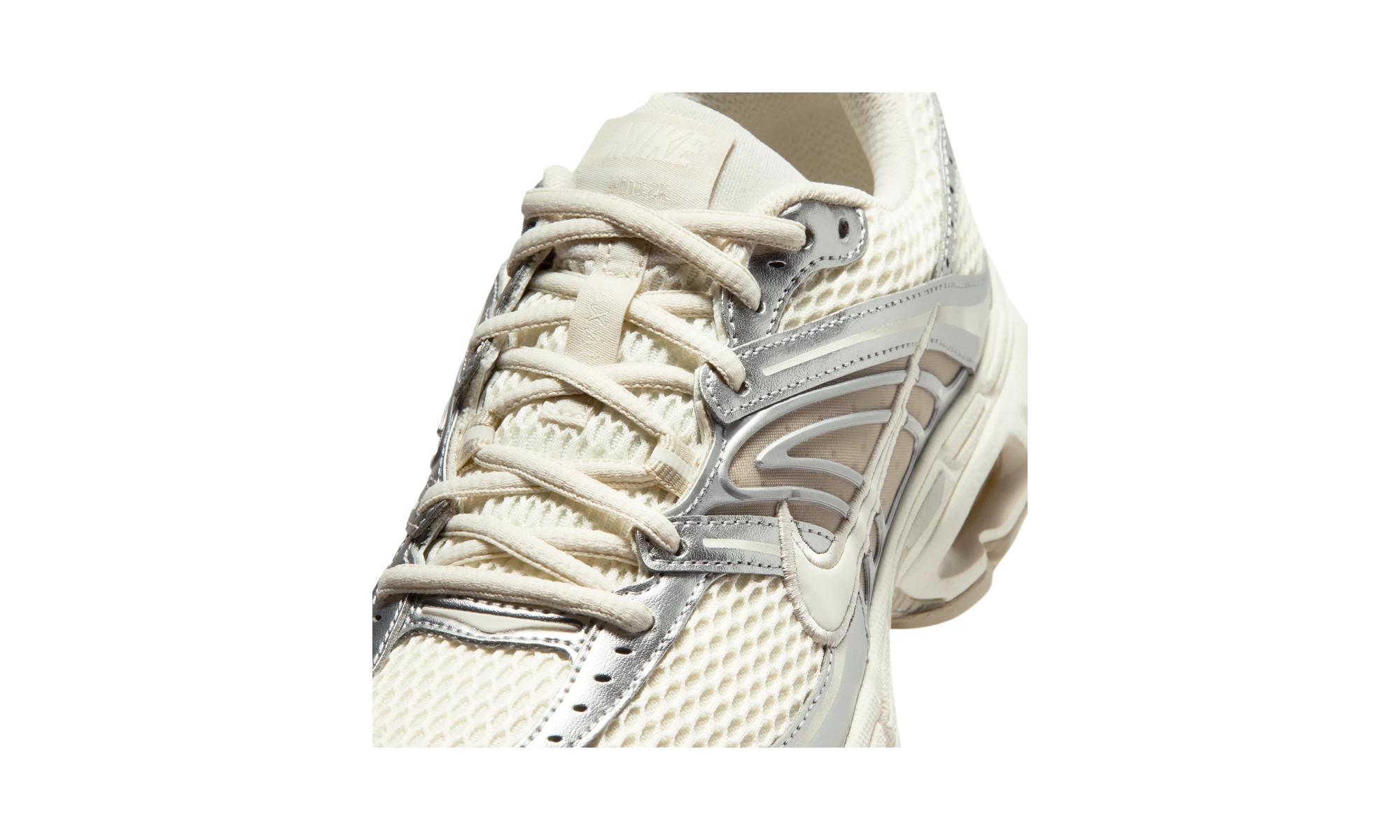 Nike Air Max Moto 2K shoes with reflective accents Pale Ivory/Metallic Silver/Light Orewood Brown/Sail