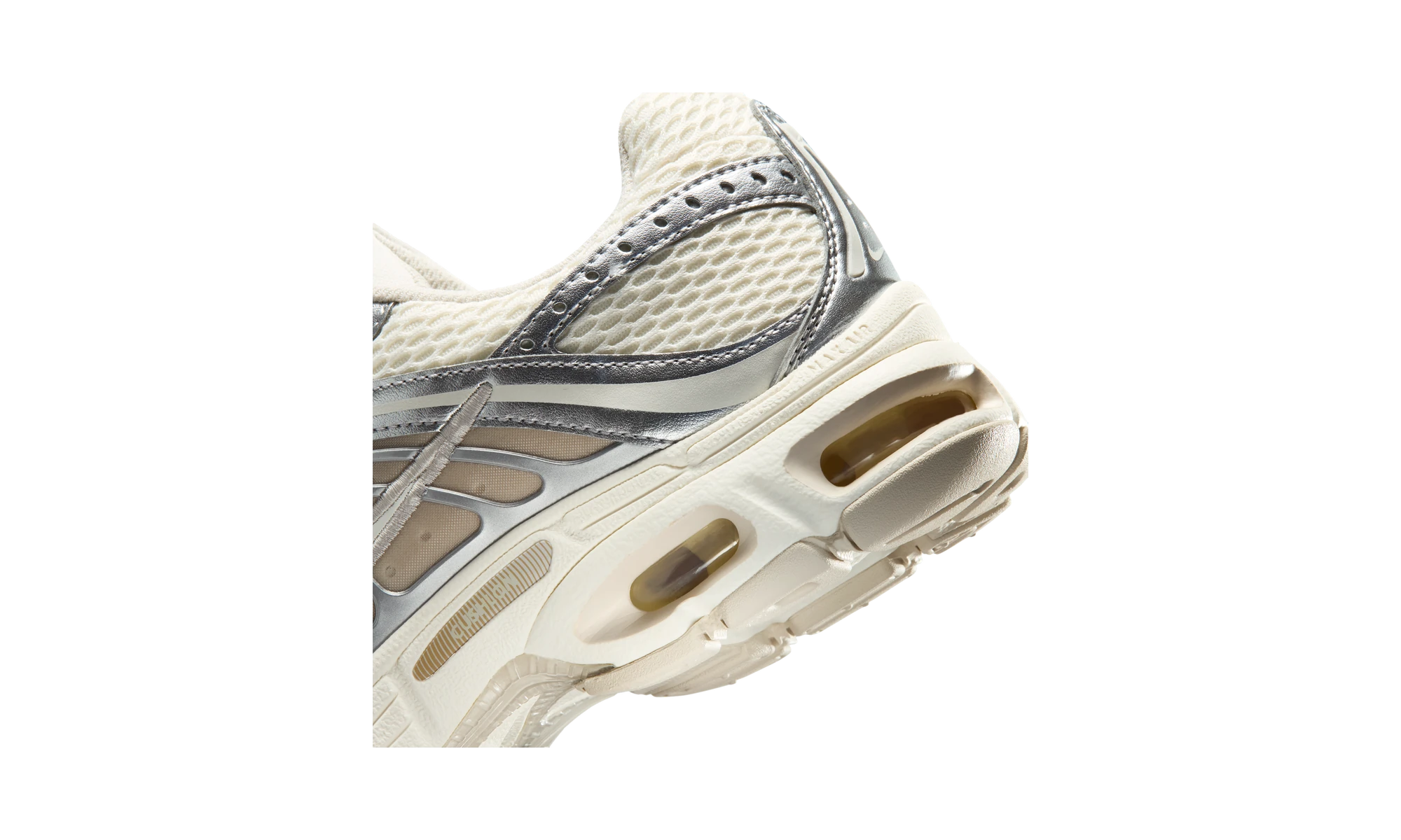 Nike Air Max Moto 2K shoes with reflective accents Pale Ivory/Metallic Silver/Light Orewood Brown/Sail