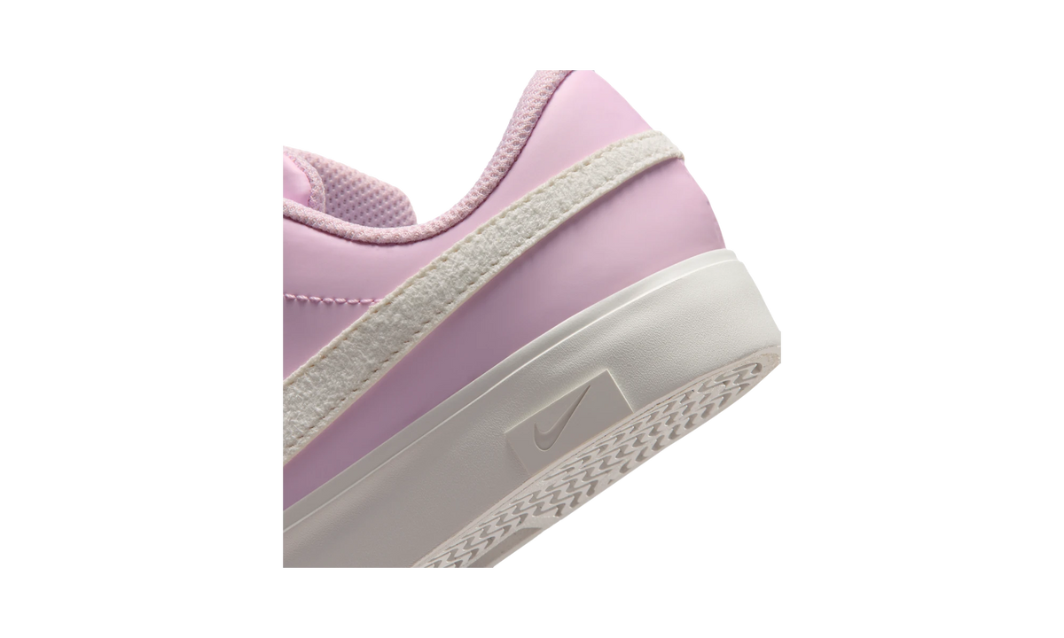 Nike Tennis Essential Pink Foam/Sail