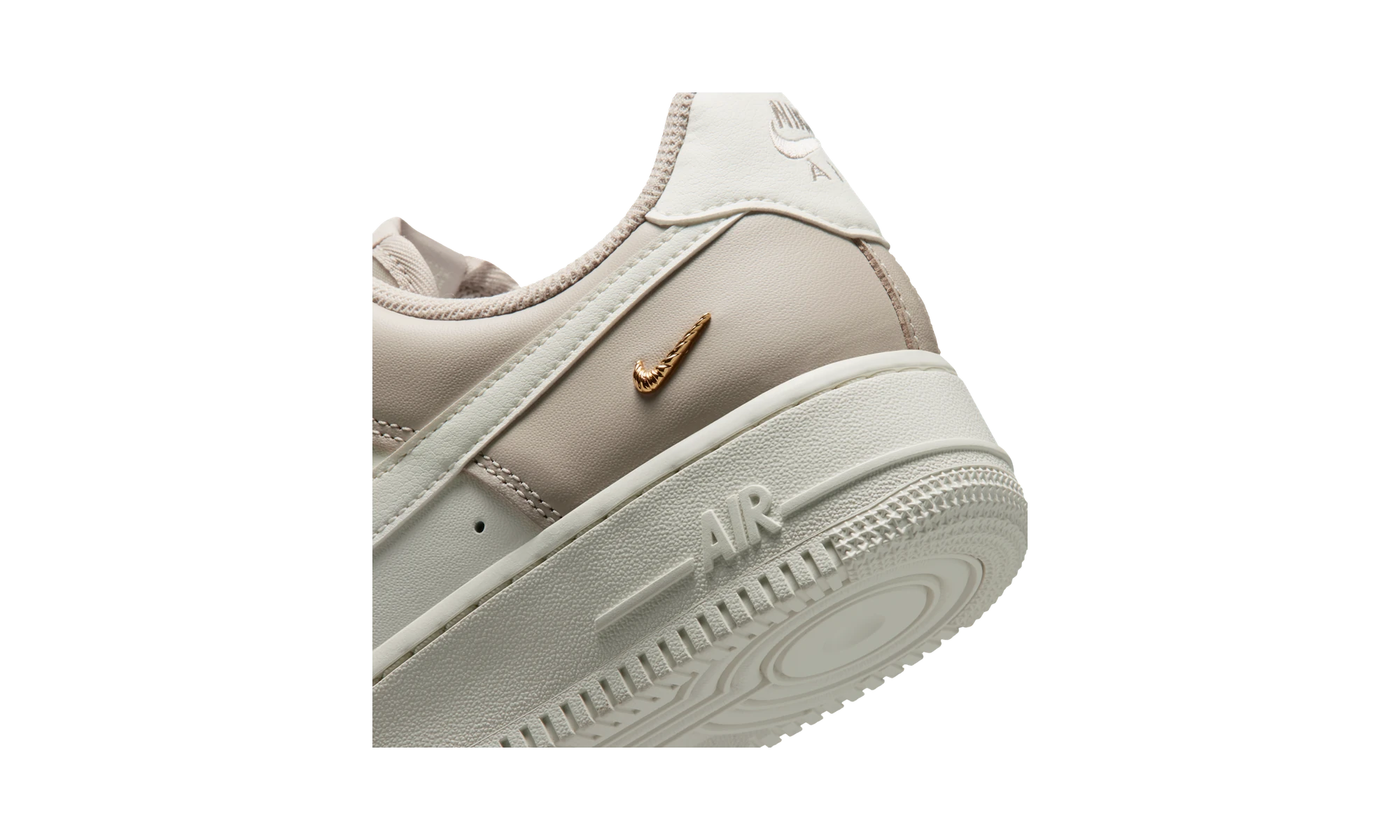 Nike Air Force 1 '07  Cream II/Metallic Gold/Sail