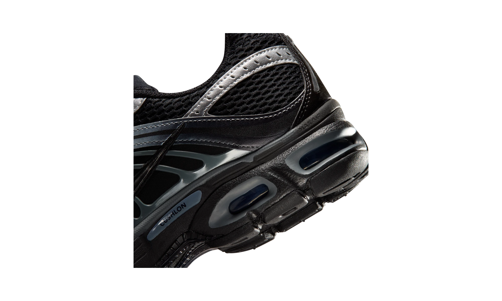 Nike Air Max Moto 2K Black/Metallic Silver/Smoke Grey