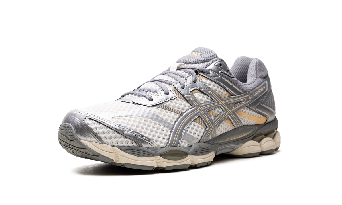 ASICS Gel-Cumulus 16 Cream Clay Grey