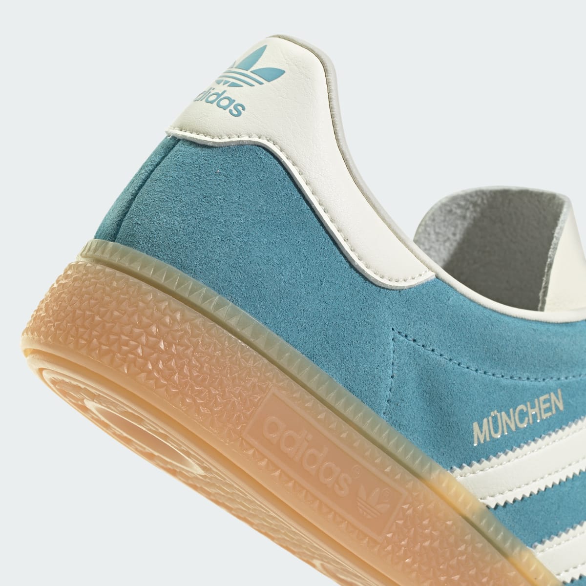 Adidas Muenchen Preloved Blue Off White Silver Metallic