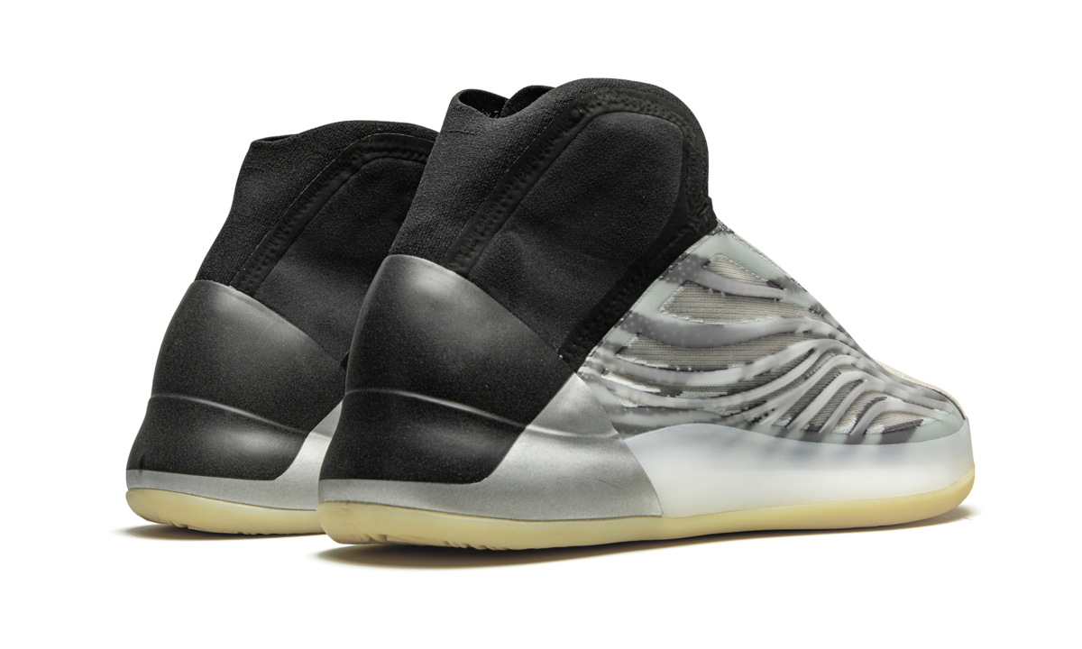 Adidas YZY QNTM BSKTBL (Performance Basketball Model)
