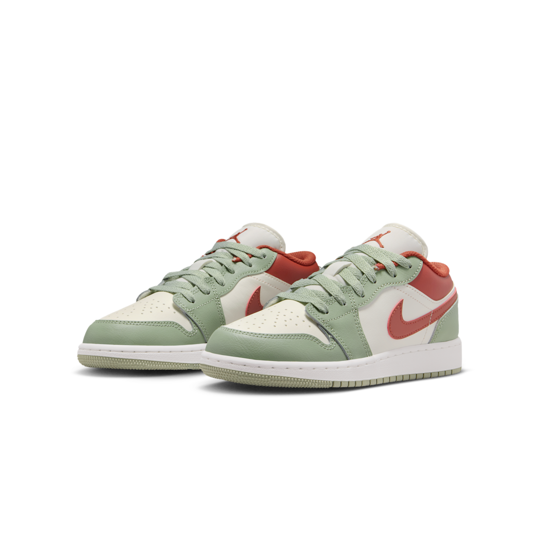 Air Jordan 1 Low Jade Horizon, Sail/Jade Horizon/Pure Platinum/Summit White/Redstone (553560-133)
