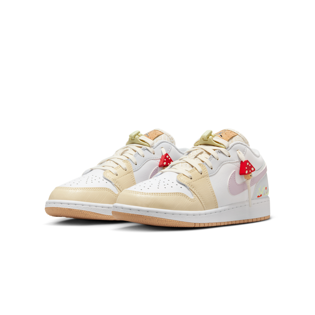 Air Jordan 1 Low Mushroom, Beige/White/Gum (IB8861-151)