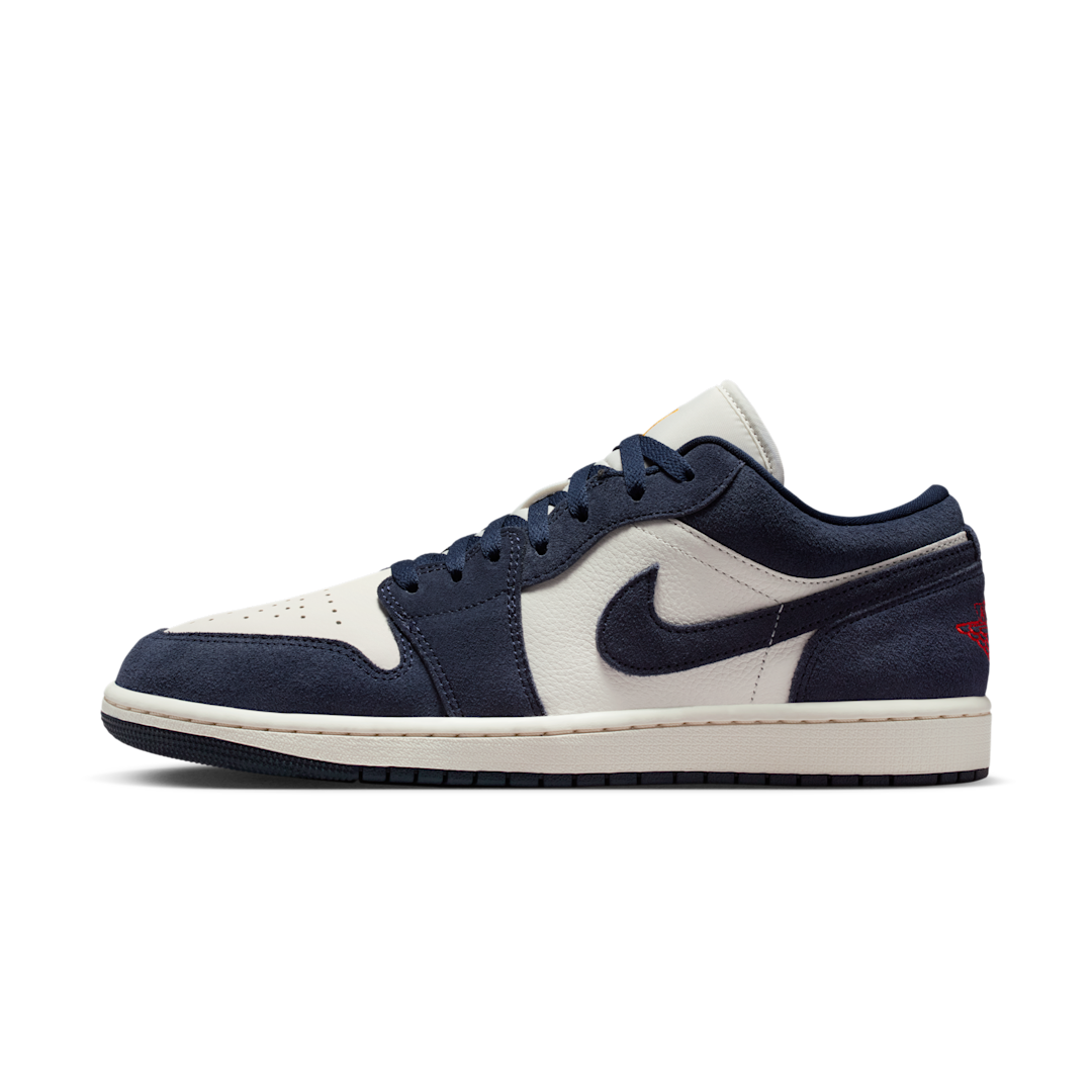 Air Jordan 1 Low SE Obsidian Suede