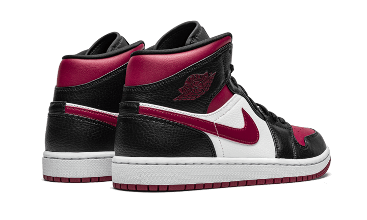 Air Jordan 1 Mid Bred Toe, Black/Noble Red-White (554724-066)