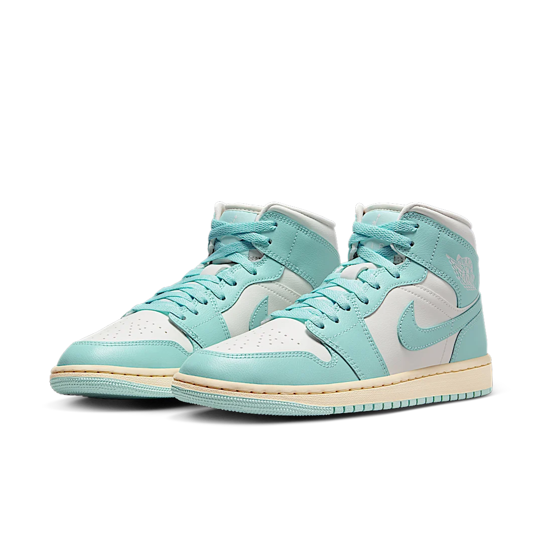 Air Jordan 1 Mid Light Dew, Sail/Muslin/Light Dew (BQ6472-132)