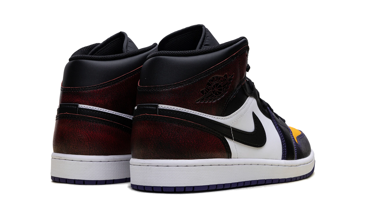 Air Jordan 1 Mid SE LA to Chicago