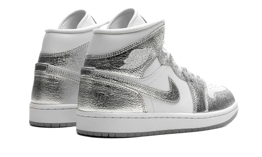 Air Jordan 1 Mid SE Metallic Silver, White/Wolf Grey/Metallic Silver (FN5031-100)