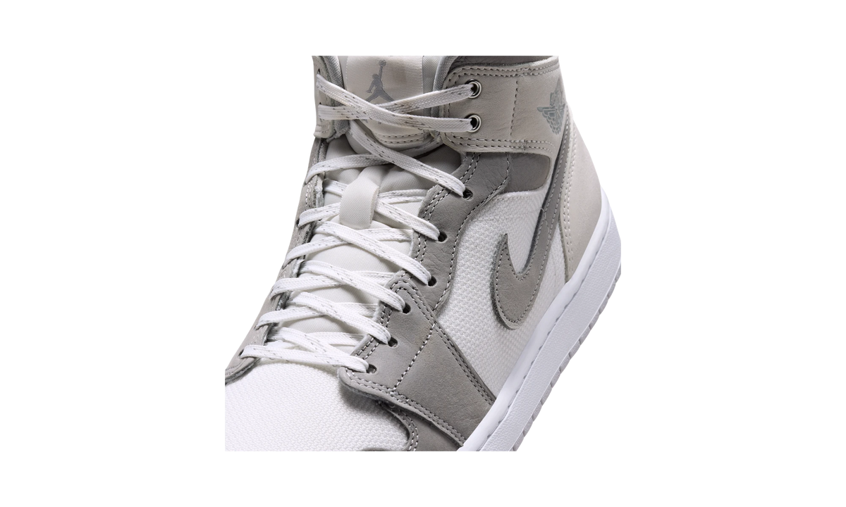 Air Jordan 1 Mid SE White Phantom Sail Light Smoke Grey