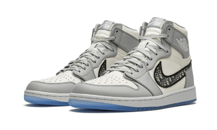 Air Jordan 1 Retro High Dior, Wolf Grey/Sail-Photon Dust-White (CN8607-002)