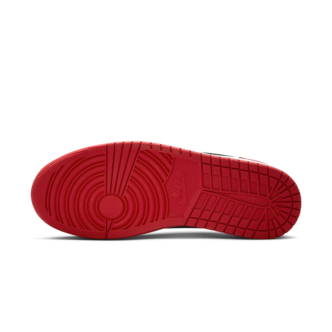 Air Jordan 1 Retro Low OG Chicago (2025), Varsity Red/Black/Summit White (HQ6998-600)