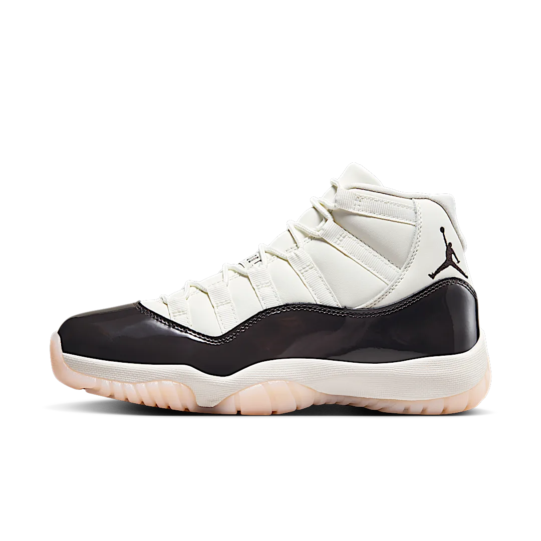 Air Jordan 11 Retro Neapolitan, Sail/Velvet Brown-Atmosphere (AR0715-101)