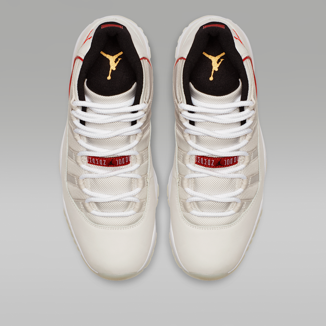 Air Jordan 11 Retro Platinum Tint - Sneak