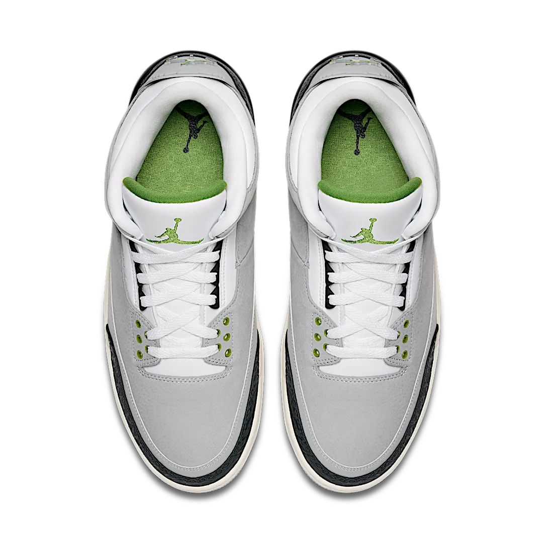 Air Jordan 3 Retro Chlorophyll, Light Smoke Grey/Chlorophyll-Black-White (136064-006)