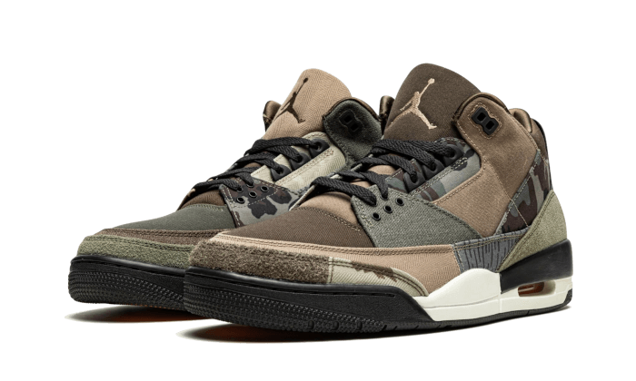 Air Jordan 3 Retro Patchwork Camo, Dark Hazel/Multi-Color (DO1830-200)