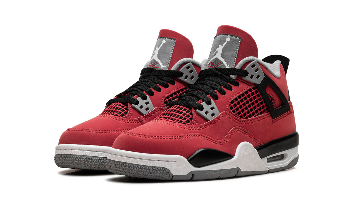 Air Jordan 4 Retro Toro Bravo (2026)